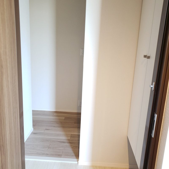 【玄関】 | メゾン桜新町  