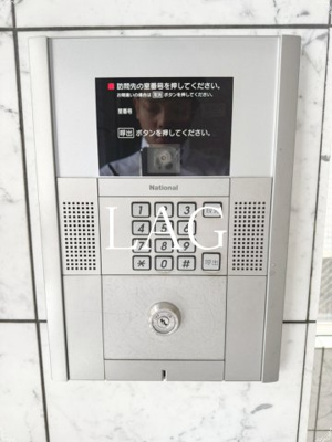 【セキュリティ】 | クリスタルステーション | オートロックです。