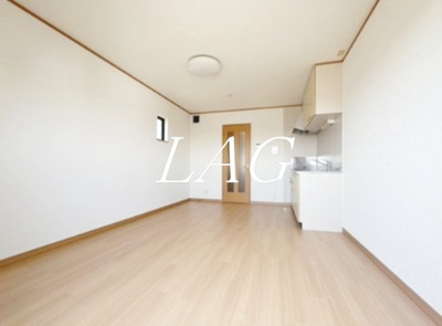 【居間・リビング】 | ハイツコスモス | 洋室のお部屋です。