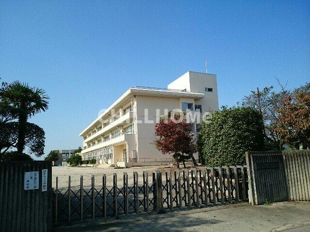 カファーラ・Ｌの周辺|玉村町立上陽小学校まで2000m
当社、チルホームのHPもご覧ください(^^)/物件情報多数♪