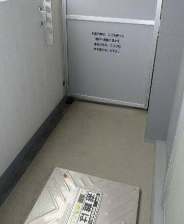フェニックス西参道タワーのバルコニー
