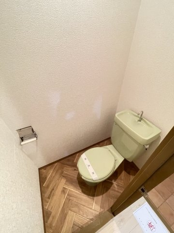 【トイレ】