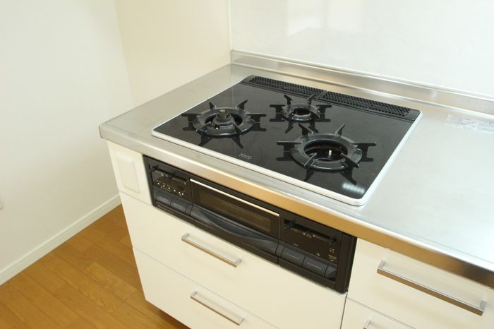 シャレール広尾　1号棟のキッチン