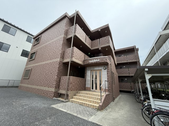 フローレス