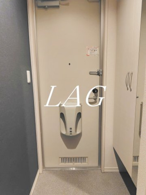 【玄関】 | ロイヤルローズ | 玄関です。