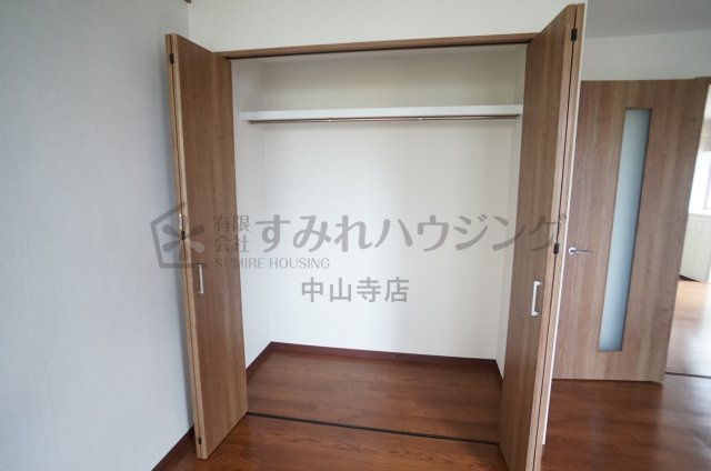 ユースクエアプラス雲雀丘花屋敷の収納