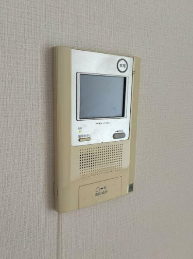 府中市緑町３丁目の賃貸マンションのセキュリティ