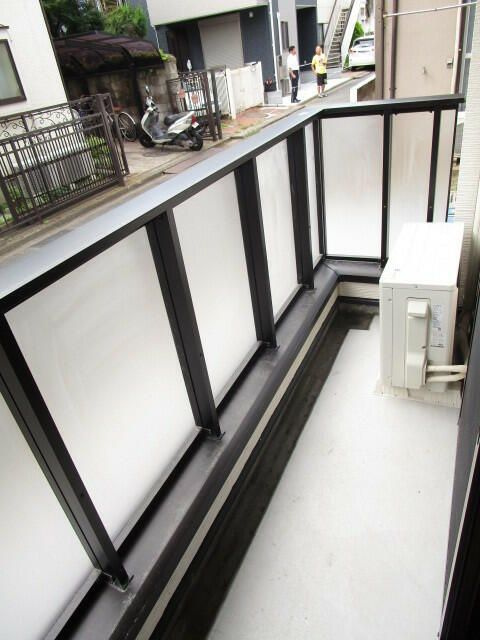 ＭＥＬＤＩＡ田無町のバルコニー