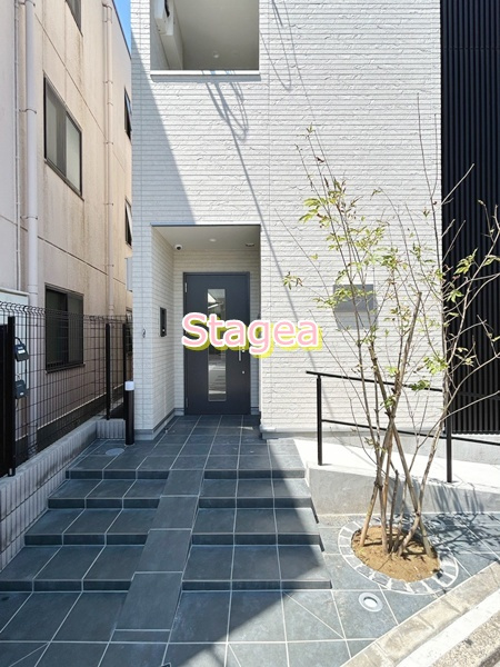 IXO・北大宮のエントランス