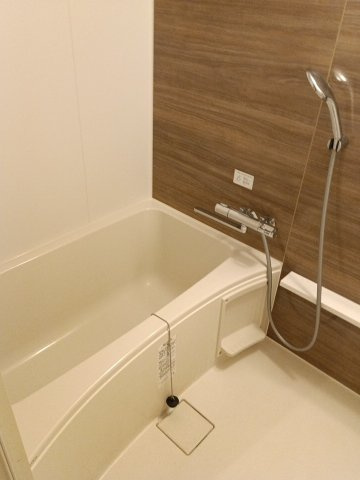 Smart Residence IoTele　初台の浴室|日々の疲れを癒すお風呂付です