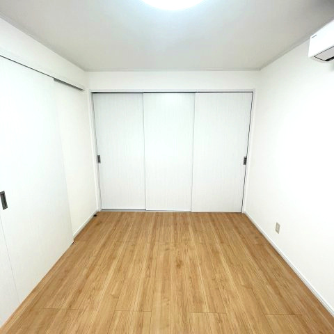 登別市中央町5丁目10-5戸建の居間・リビング