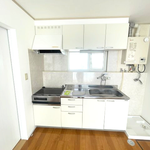 登別市中央町5丁目10-5戸建のキッチン