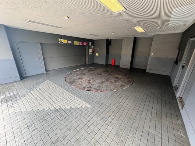 ＲＡＹＨＡＵＳ駒込の駐車場
