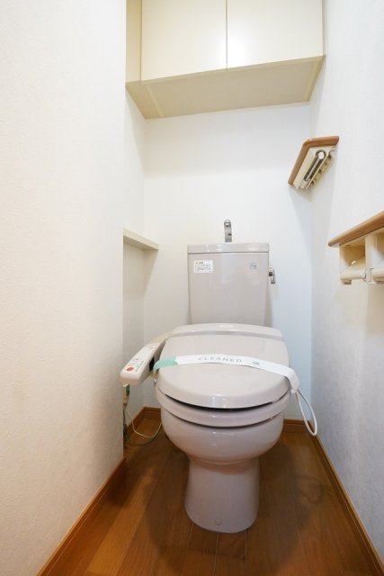 ルーブル新宿西落合伍番館のトイレ|ゆったりとした空間のトイレです