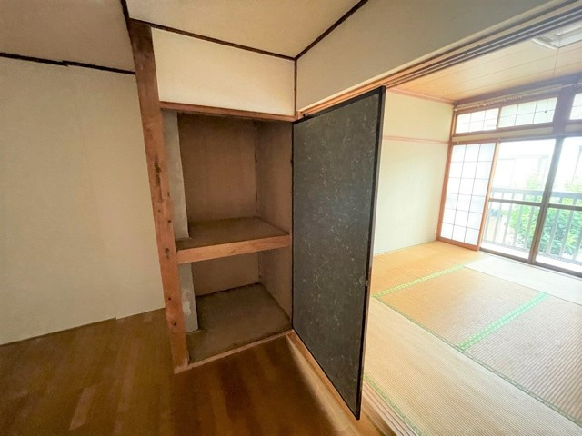 西東京市保谷町４丁目の一戸建て|2階洋室（7.5帖）にある収納スペース