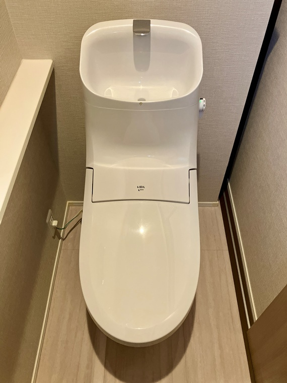 北町戸建のトイレ|落ち着いたトイレです