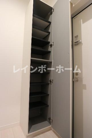 GRANDTIC　TY松戸の玄関|ゆったりとした玄関です