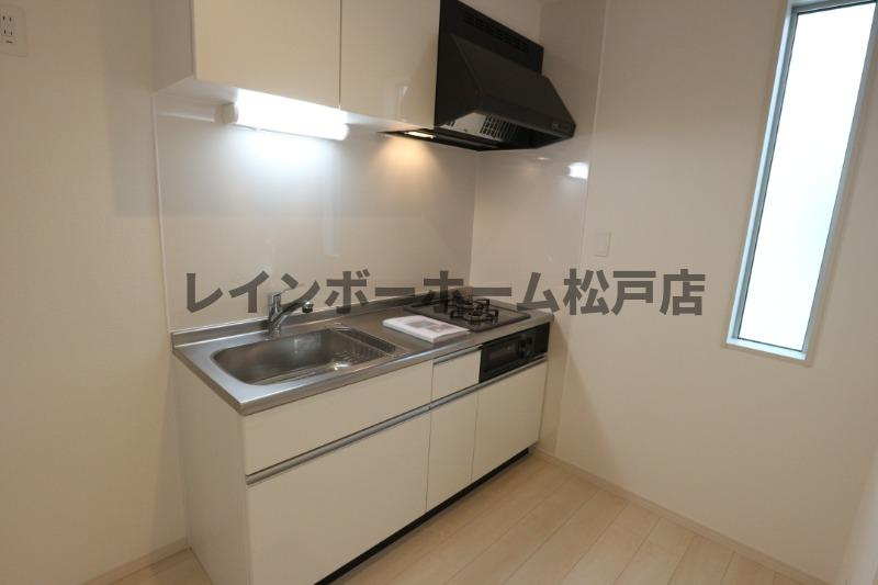 GRANDTIC　TY松戸のキッチン|コンパクトなキッチンで掃除もラクラク