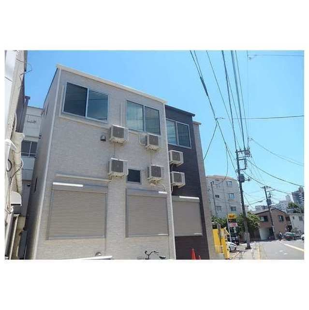 トップワイ板橋の外観