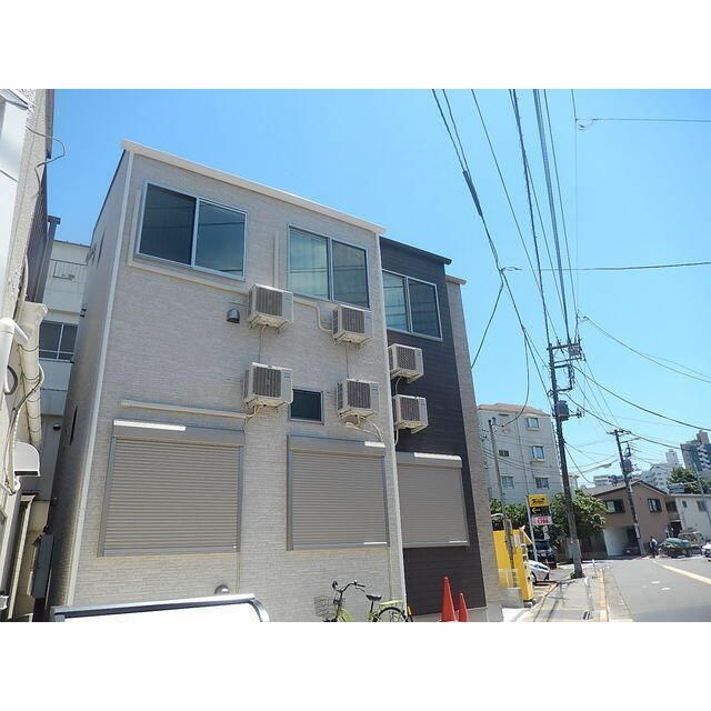 トップワイ板橋の外観
