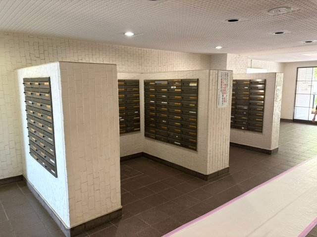 パーク上尾壱番館のその他共用部分|メールボックス