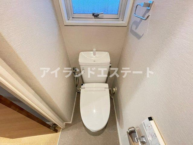 ニュービラ三軒茶屋　駅近　リノベーション　エアコン全室のトイレ