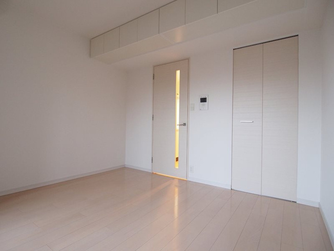 【寝室】アドバンス東梅田アクシス