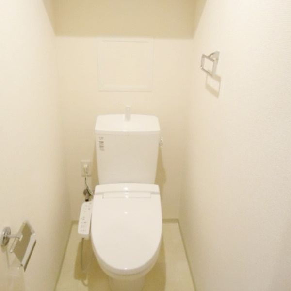 メゾン青空東戸塚のトイレ|清潔感のあるトイレです
