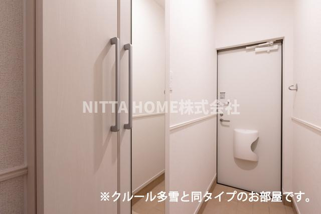 ボン・クールⅣの玄関|【イメージ写真】玄関スペースも広々★