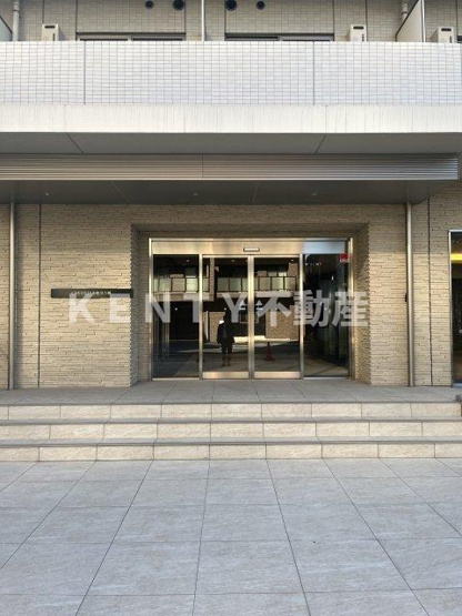 【エントランス】 | クレヴィスタ多摩川六郷 | ゆとりのあるエントランスです