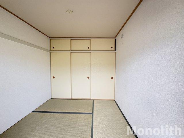 鶴山台15号棟の和室