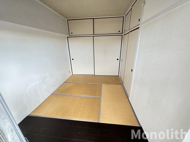 ビレッジハウス泉北栂タワーの和室