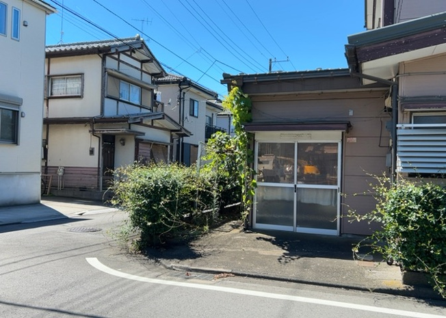 【展望】 | 眺望を気にして物件を探す場合、前面に建物が建っていないか現地で確認しましょう！前面に建物があると景色はもちろん、日当たりや風通しにも影響が出てきます。住んだ時のことを想像しながら現地見学をしましょう。