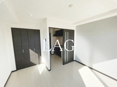 【居間・リビング】 | ＴｈｅＲｅｓｉｄｅｎｃｅ船橋　 | 洋室のお部屋です。