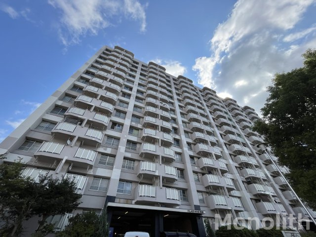 ビレッジハウス泉北栂タワーの外観