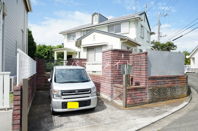 【駐車場】 | 矢部町貸家 | 駐車スペースあります！