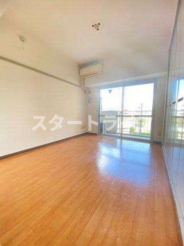 大阪市淀川区東三国３丁目の賃貸マンションの寝室