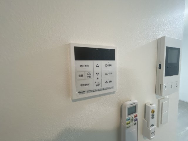 ジーメゾン明石クロノスの浴室