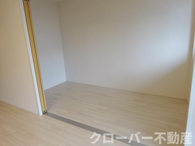 アルファ・スターの内装|洋室