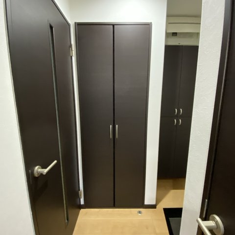 Ｒｅｓｉｄｅｎｃｅ　ＨＩＮＯＤＥⅡの玄関