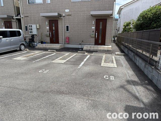 ネクスト　Cの駐車場