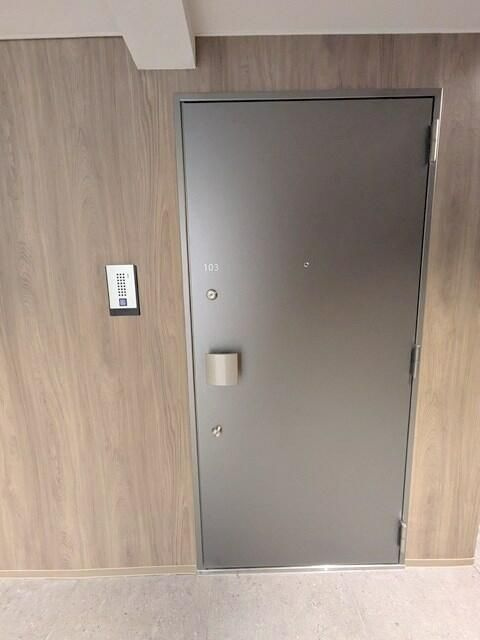 イプセ中目黒の玄関