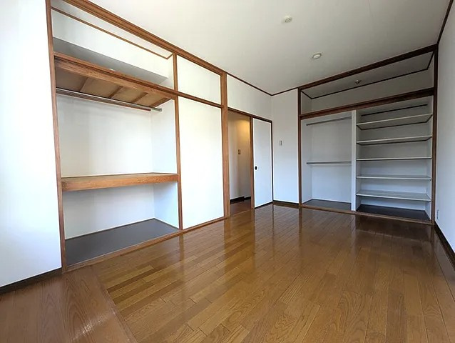 マインズ芦屋の居間・リビング
