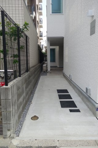 フィオーネ北赤羽のロビー