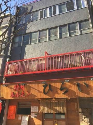 松下ビルの外観