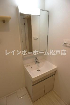 REGALEST北小金の独立洗面台