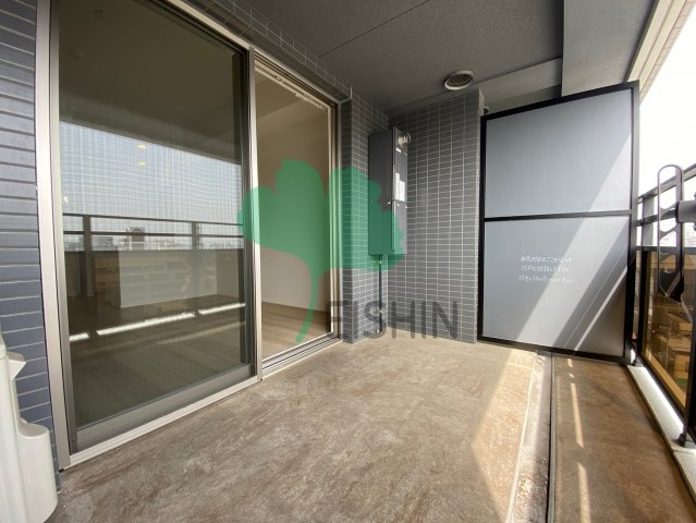 エンクレスト天神LINK(エンクレスト天神リンク)のバルコニー|建設中のため同シリーズ物件の写真です。