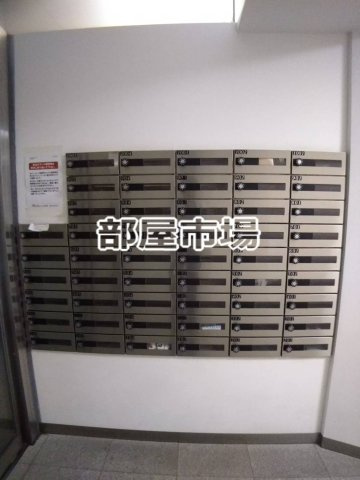 リヴィエールKIWAのその他共用部分|メールボックス
