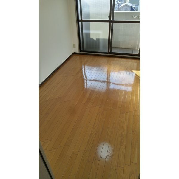 エステムコート芦屋西の居間・リビング