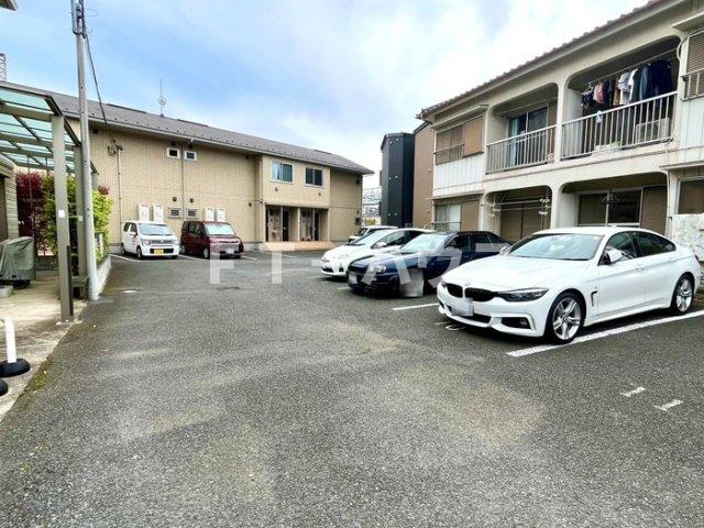 アークＴＯＷＡの駐車場|駐車場